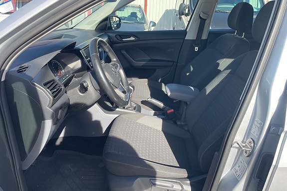 Volkswagen T-Cross 6 of 15