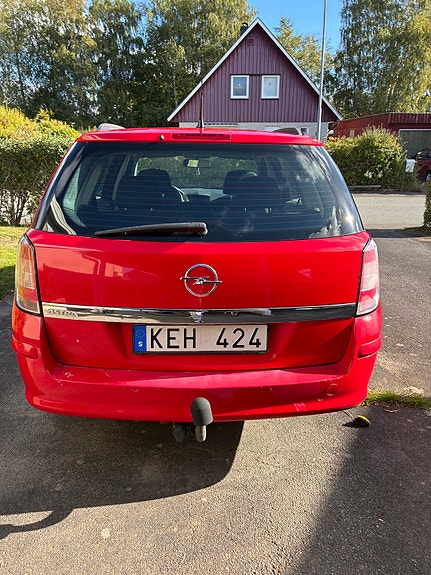 Opel Astra 2 of 10