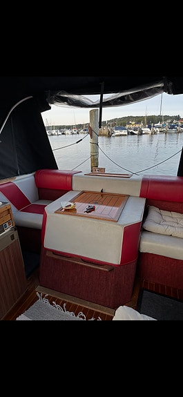 Sea Ray Seville 215 6 of 7