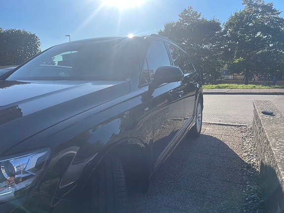 Audi Q7 10 of 16