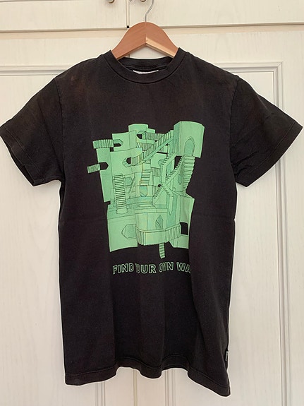 Product image 1 of 3