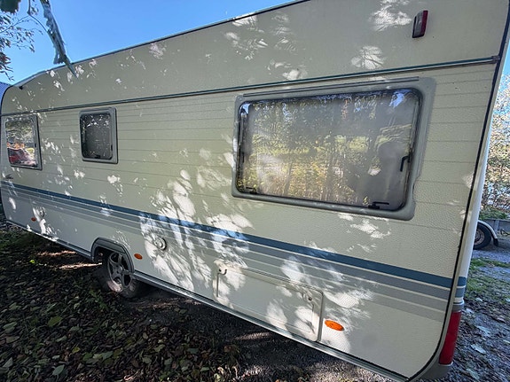 Adria Unica C503UP Nordic Edition 3 of 19