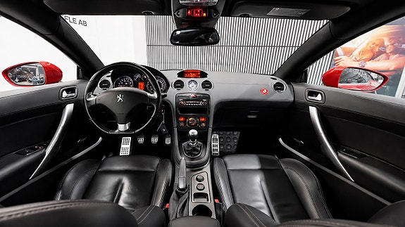 Peugeot RCZ 19 of 30