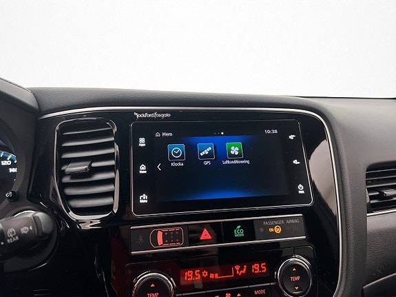 Mitsubishi Outlander 22 of 30