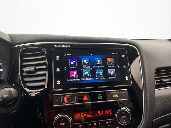 Mitsubishi Outlander 21 of 30