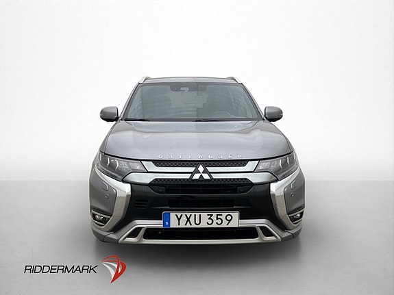 Mitsubishi Outlander 2 of 30