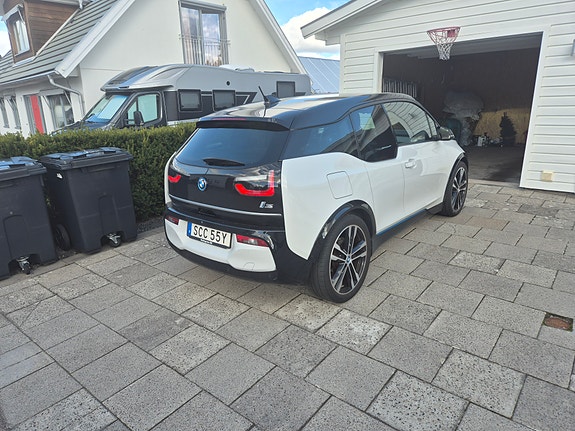 BMW i3s 4 of 11