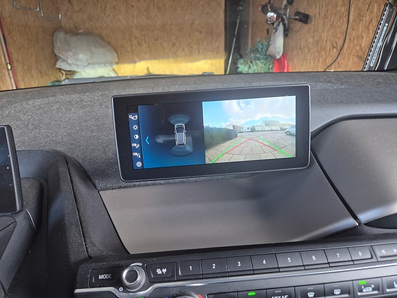 BMW i3s 9 of 11