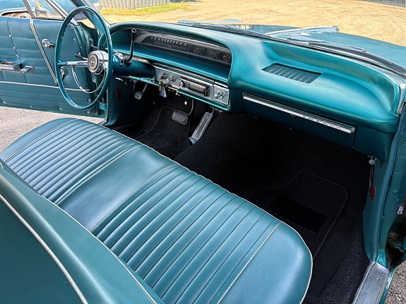 Chevrolet Impala 14 of 24