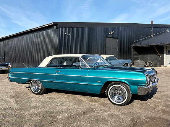 Chevrolet Impala 7 of 24