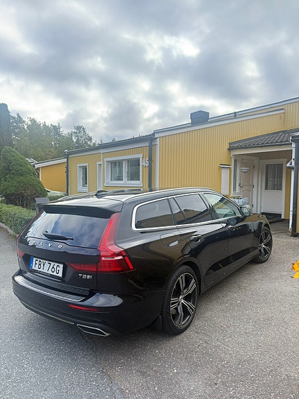 Volvo V60 5 of 7
