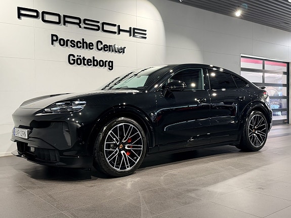 Porsche Cayenne 8 of 28