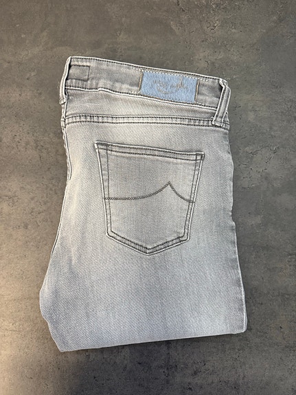 Product image 1 of 8