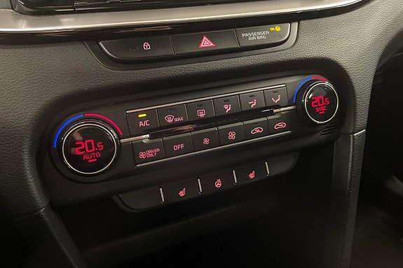 Kia Ceed 15 of 19