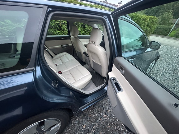 Volvo V50 4 of 7