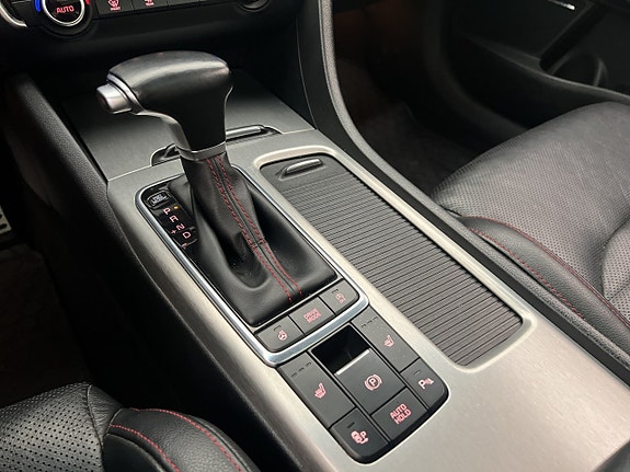 Kia Optima 25 of 30