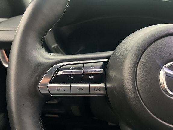 Mazda MX-30 14 of 30