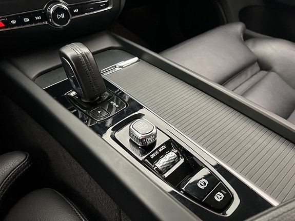 Volvo V60 27 of 30