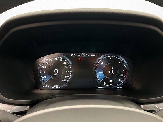 Volvo V60 17 of 30