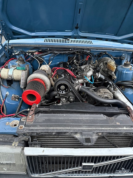 Volvo 740 4 of 9