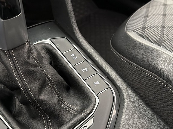 Volkswagen Tiguan 23 of 30