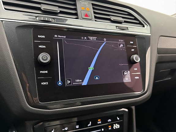 Volkswagen Tiguan 18 of 30