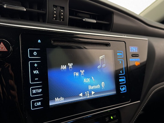 Toyota Auris 19 of 30