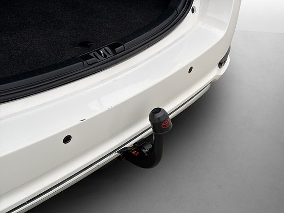 Toyota Auris 27 of 30