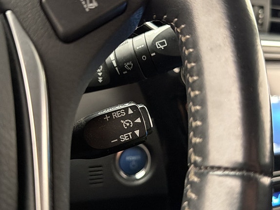 Toyota Auris 15 of 30