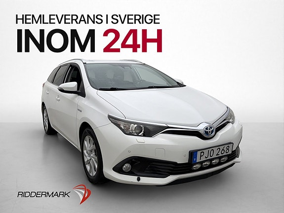Toyota Auris 3 of 30