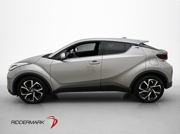 Toyota C-HR 9 of 30