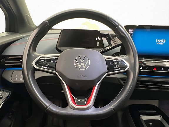 Volkswagen ID.4 GTX 28 of 30