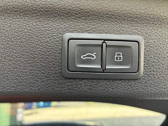 Audi Q3 9 of 14