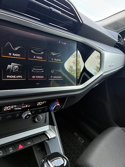 Audi Q3 5 of 14