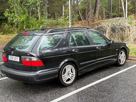 Saab 9-5 3 of 6