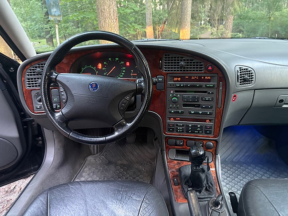 Saab 9-5 5 of 6