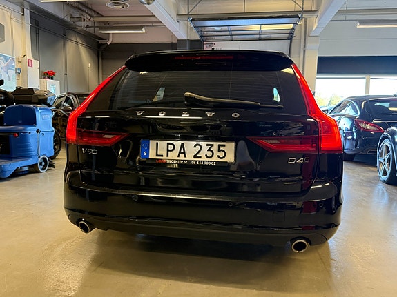 Volvo V90 7 of 22