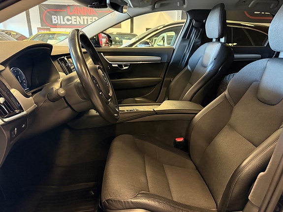 Volvo V90 13 of 22