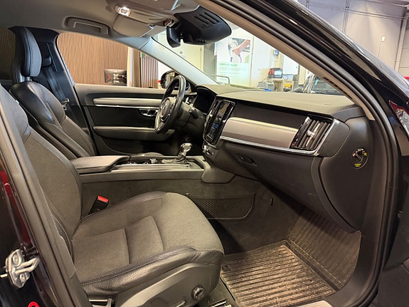 Volvo V90 16 of 20