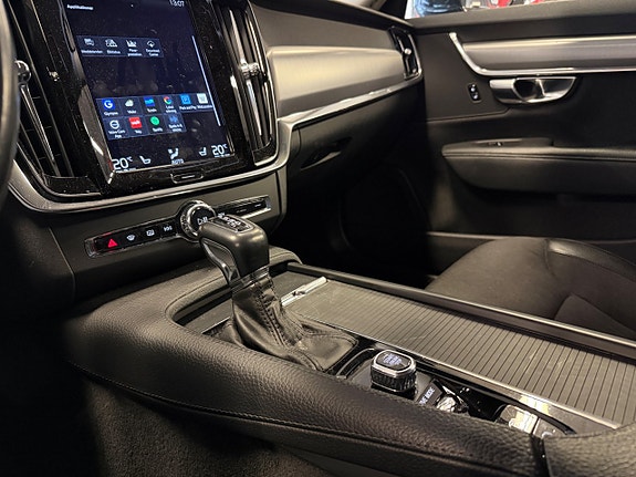 Volvo V90 14 of 20