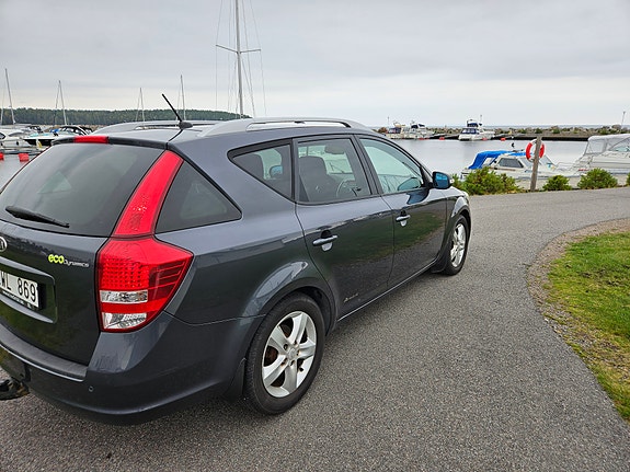 Kia Ceed 8 of 19