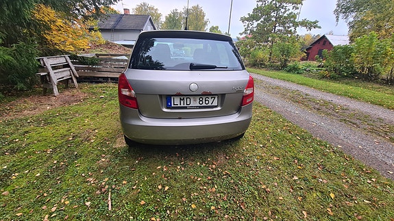 Skoda Fabia 2 of 4