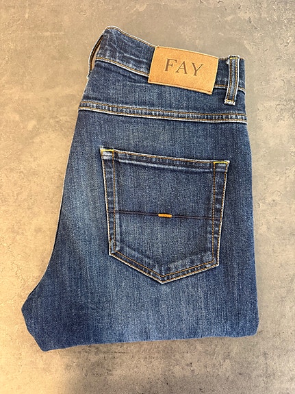 Product image 1 of 8