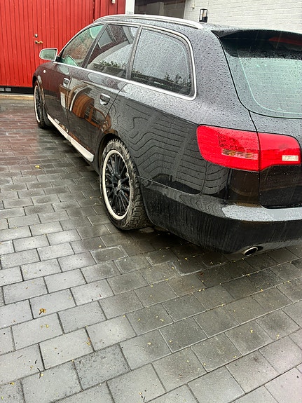 Audi A6 4 of 8