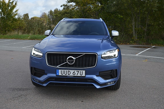 Volvo XC90 6 of 30