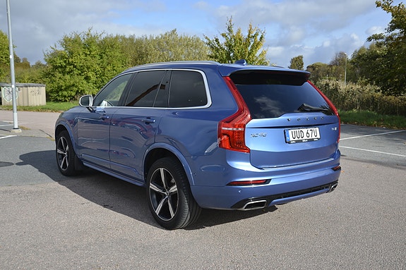 Volvo XC90 9 of 30