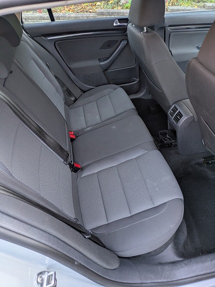 Volkswagen Golf VI 9 of 15