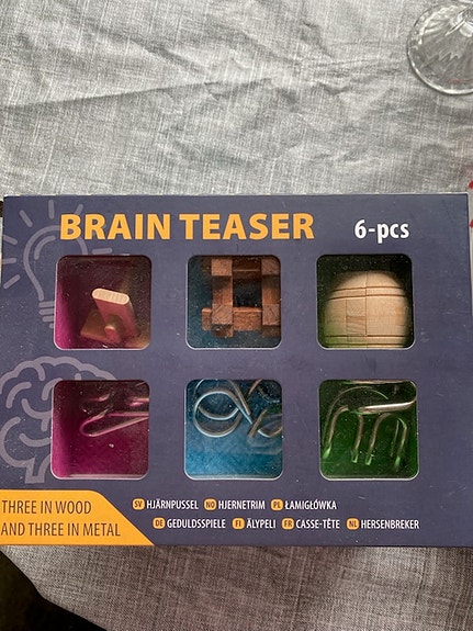Product image 1 of 2