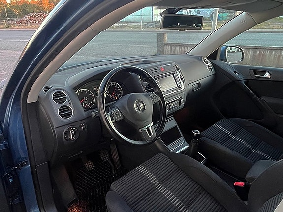 Volkswagen Tiguan 11 of 15