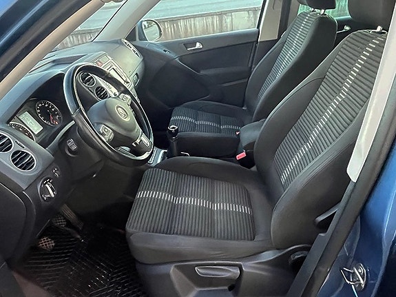 Volkswagen Tiguan 10 of 15
